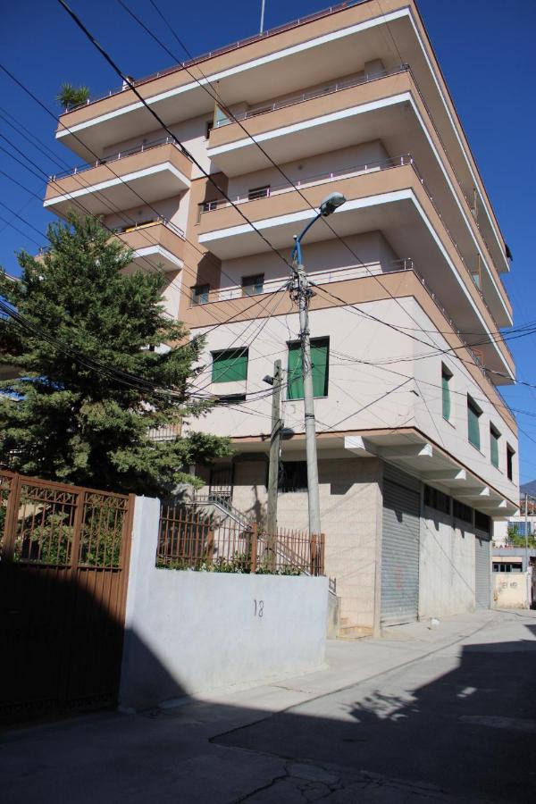 Deni'S Family Apartment In New Blvd Tirana Exterior photo