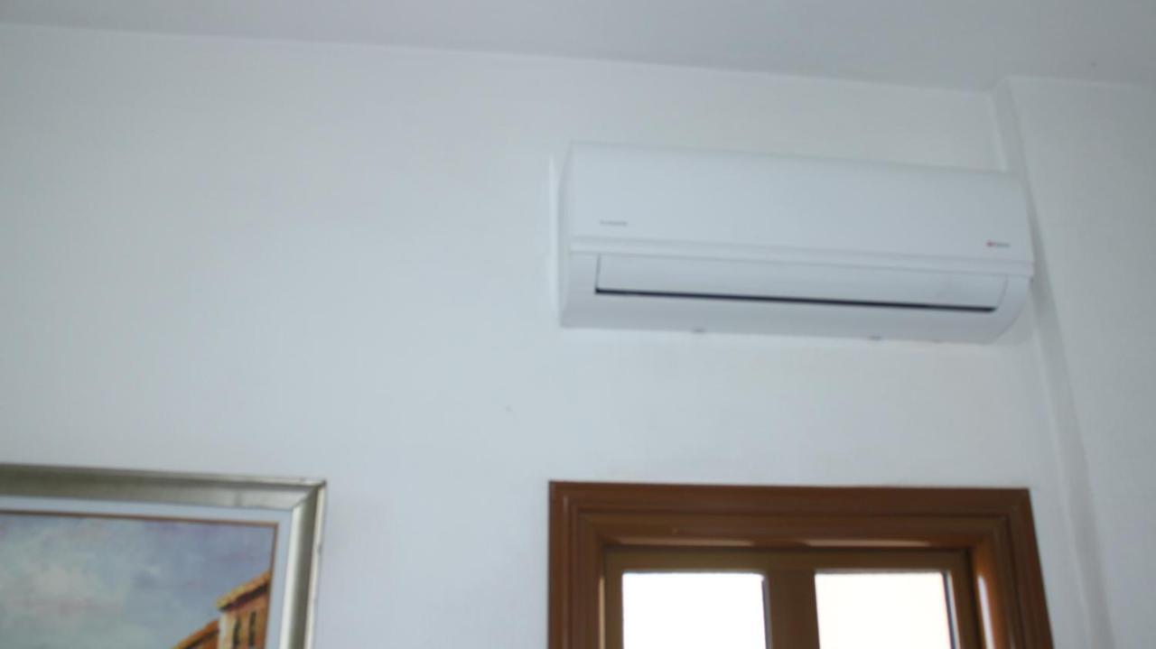 Deni'S Family Apartment In New Blvd Tirana Exterior photo